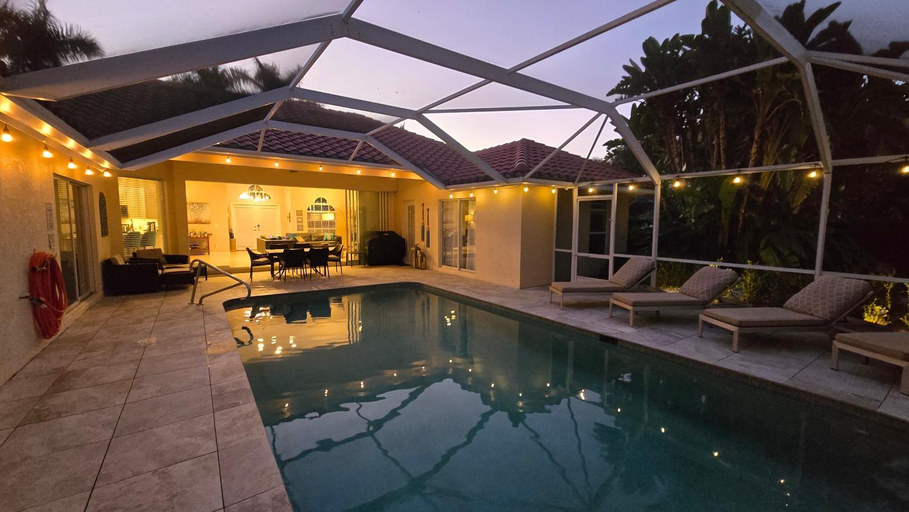Sport & Beauty 2, VIlla Gordian Naples Florida, Collier