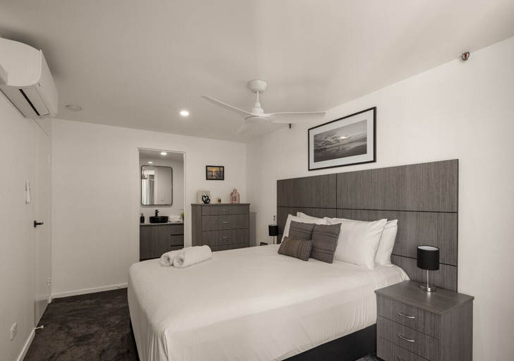 Room 4, Level 26 - Pacific Horizon Retreat, Gold Coast