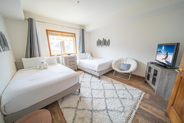 Bedroom 3, Gateway Lodge 5074, Summit