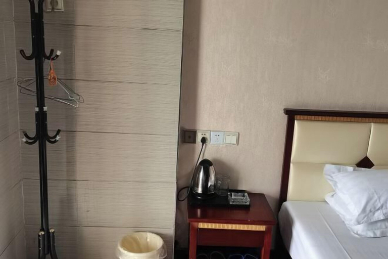 Bedroom 2, Quanjiao Jin'an Business Hotel, Chuzhou