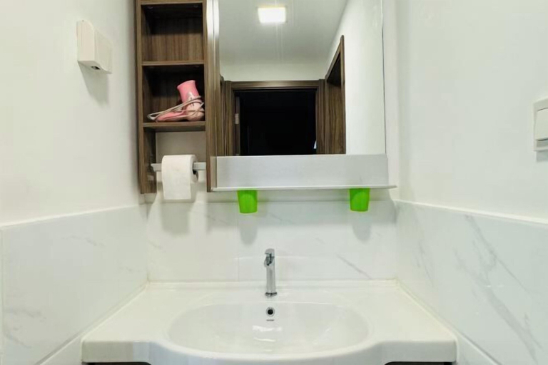 Bathroom, Cozy 2B1R 4pax condo Forest City 3A-3202, Johor Bahru