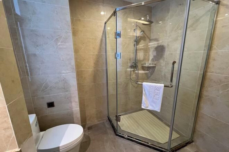 Bathroom 4, Jiu'an Hotel, Ji'an