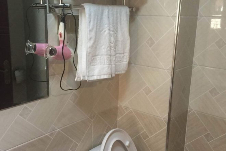 Bathroom 4, Home Inn Yihe Hotel (Changbai Mountain West Scenic Area Distribution Center Store, Baishan
