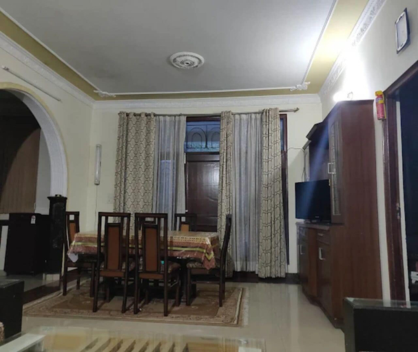 Dining, Sartaj Home Stay, Solan