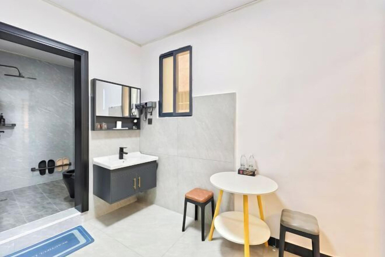 Bathroom, Bailuyuan Boutique Homestay, Xiangxi Tujia and Miao
