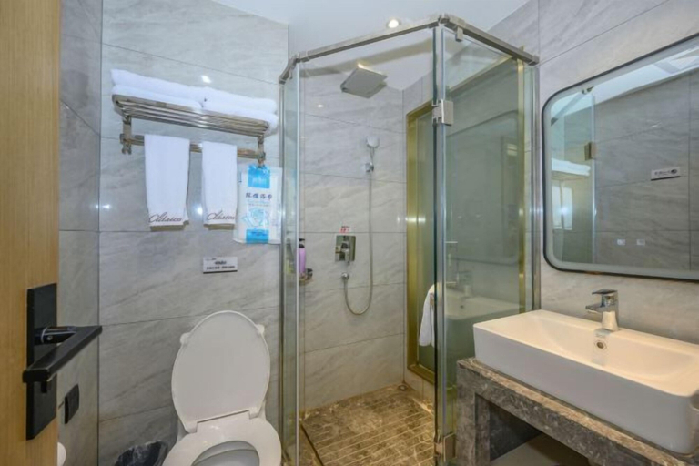 Bathroom 3, Classic Hotel, Guang'an