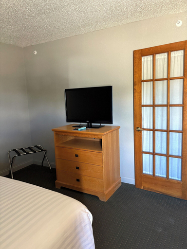 Room 2, Simply Home Inn & Suites, Crawford