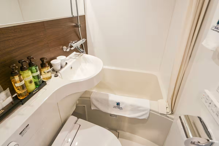 Bathroom 5, HOTEL LiVEMAX NIHONBASHI NINGYOCHO, Chūō