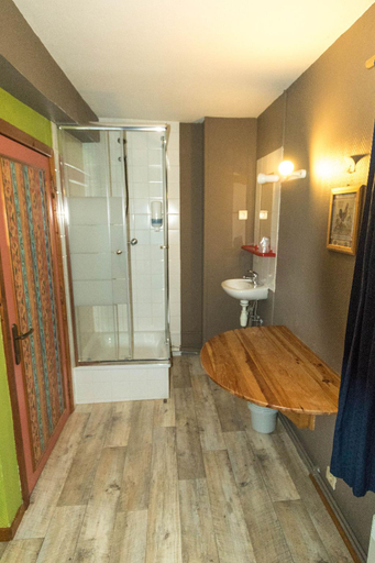 Bathroom 2, Le Vieux La Roche, Luxembourg