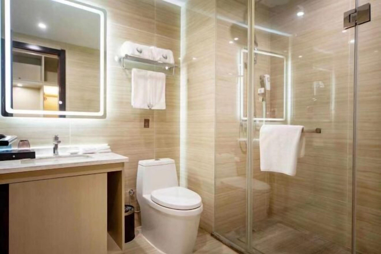 Bathroom 3, Super 8 Hai'an North Yong'an Road Branch, Nantong