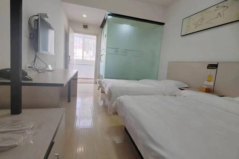 Bedroom 3, " Liuba Landscape Hotel", Hanzhong