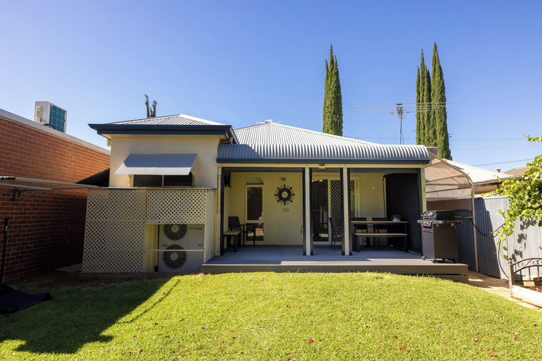 Exterior 5, Indulge - Private Pine, Mildura - Pt A