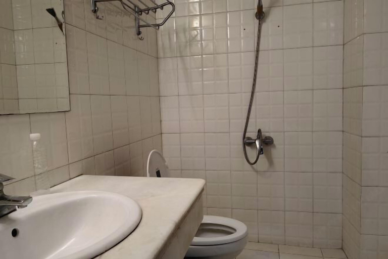 Bathroom, Jinxing Hotel, Wenzhou
