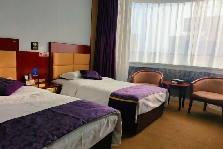 Bedroom 3, Jinta Hotel, Jiuquan