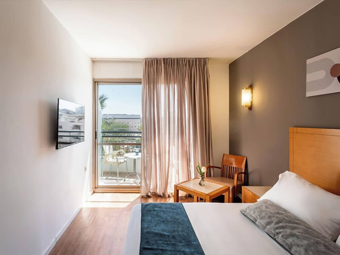Bedroom 2, Jacob Eilat