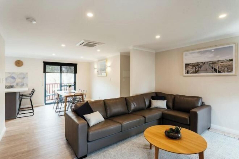 Others 5, Dolphin Lodge Albany - Self Contained Apartments at Middleton Beach, Albany