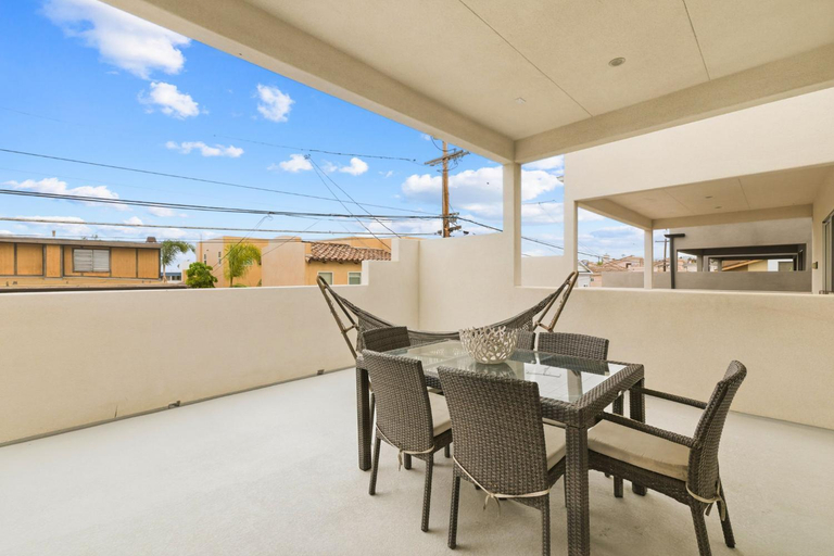 Others 5, Haines Luxury Dream Home - Bay Views, Rooftop, Fire Pit & AC, San Diego