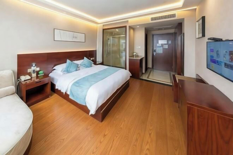 Bedroom 4, Shandong King King Hotel, Zhoushan