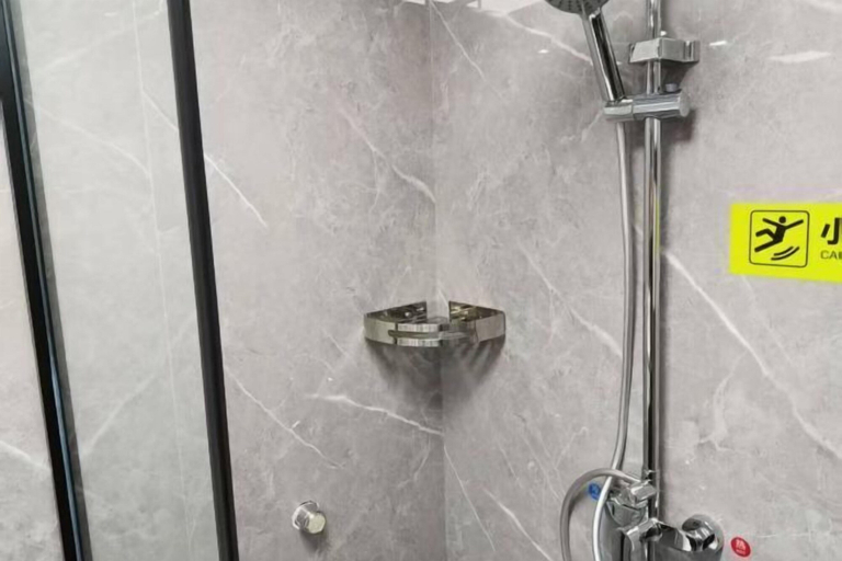 Bathroom 4, Changxin International Hotel, Lanzhou