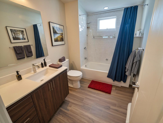 Bathroom 3, Urban Chic ENTIRE HOME residence in Central LA, Los Angeles