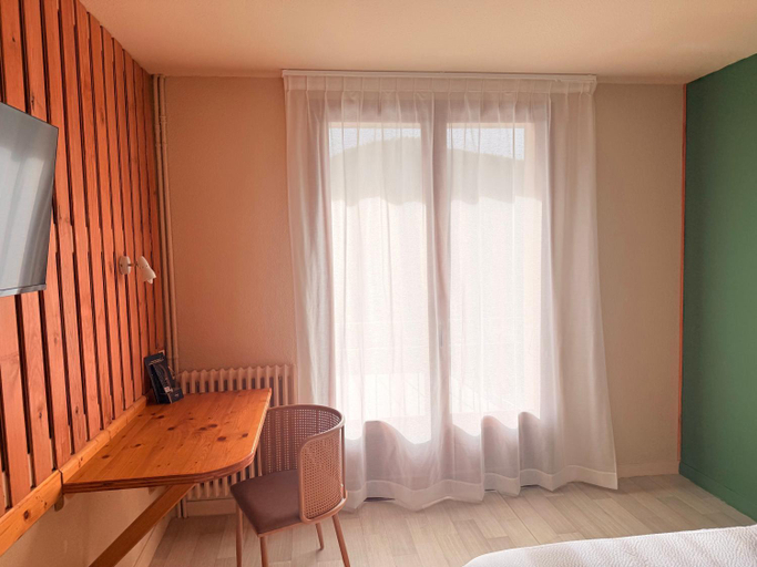 Bedroom 4, Hotel Des Rochers, Lozère