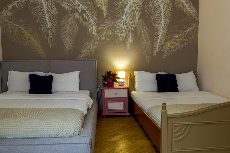 Bedroom 2, Old Town City Center Apartments, Brasov