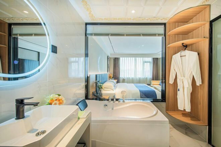 Bathroom 4, BIJIU HOTEL, Foshan