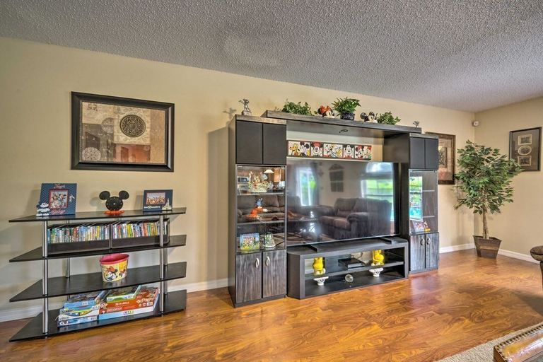 Interior 4, Magic Miles Disney Villa & Pool, Polk