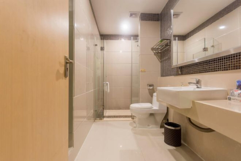Bathroom 3, City Encounter Boutique Art Hotel, Zhuhai