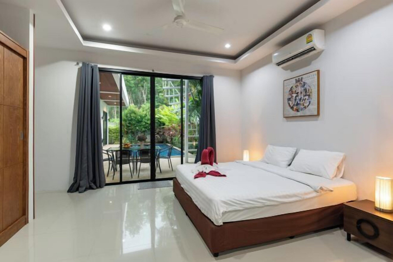 Room 4, Modern 3 Bedroom Boutique Pool Villa, Pulau Phuket