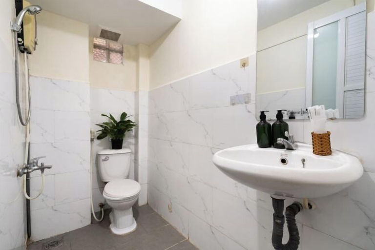 Bathroom 3, Galaxy Bui vien Street Home, District 1