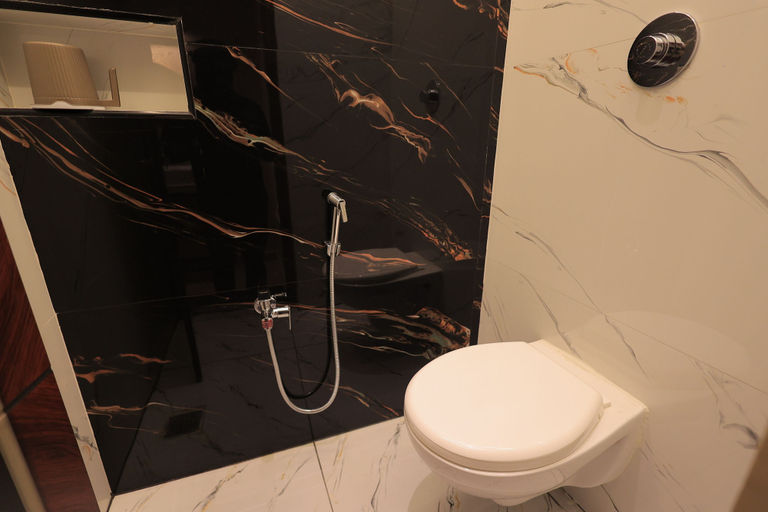 Bathroom 4, Sasirekha Residency & Homestay, Puducherry