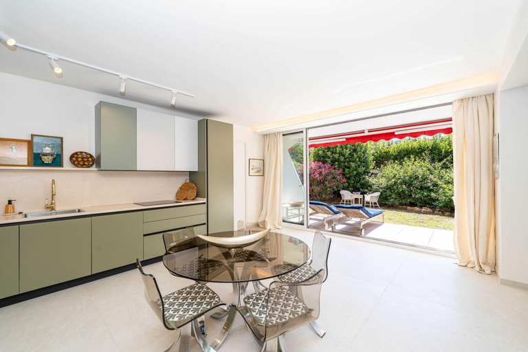 Kitchen 4, Charming apartment- AC -3BR-6P- Cannes, Alpes-Maritimes