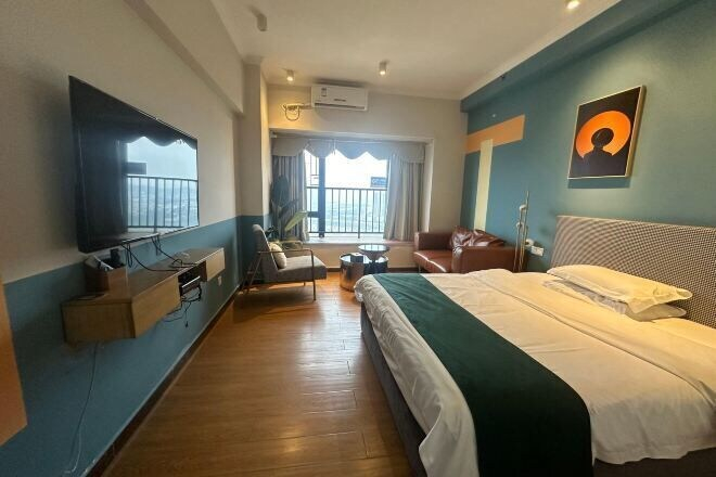 Bedroom 1, Yilong Apartment, Guangzhou