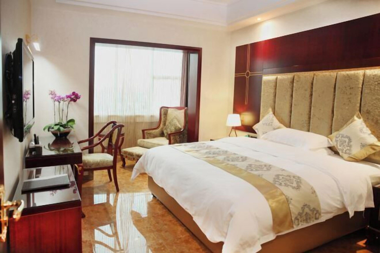 Bedroom 3, Yilong Hotel, Jingdezhen