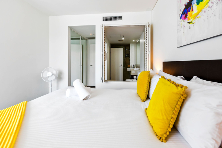 Bedroom 5, Reef - Waterfront City Pool Sauna Gym, Cairns