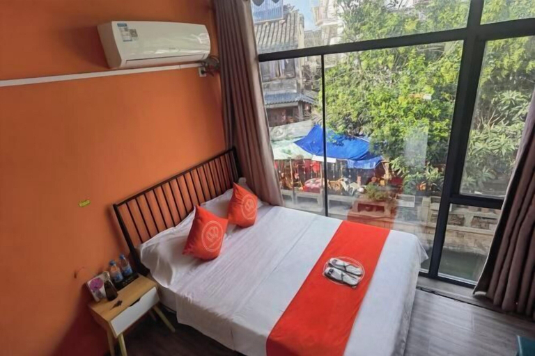 Bedroom 2, Tongli Riverside Inn, Suzhou