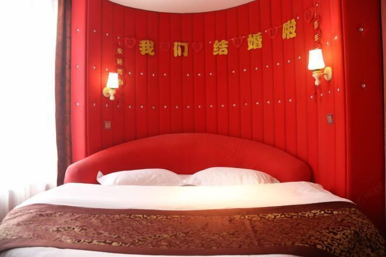 Bedroom 5, Deli Business Hotel, Baicheng