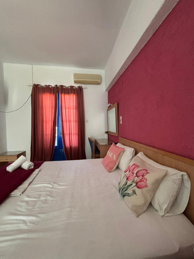 Bedroom 2, Athina Studios, Attica