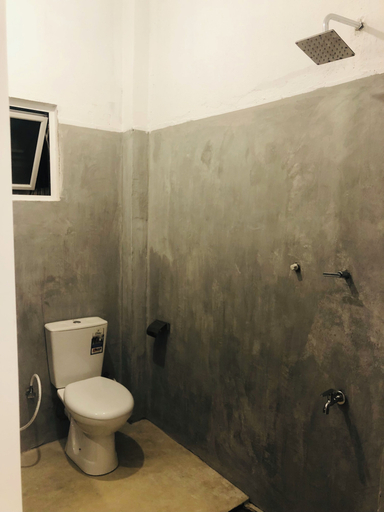 Bathroom 2, Kottamba Resort & Coworker Hostel, Tangalle