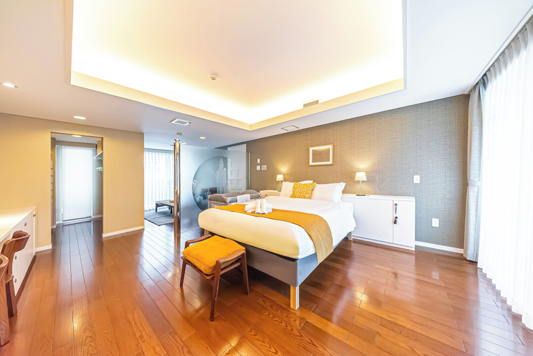 Bedroom 2, Penthouse Ueno, Taitō