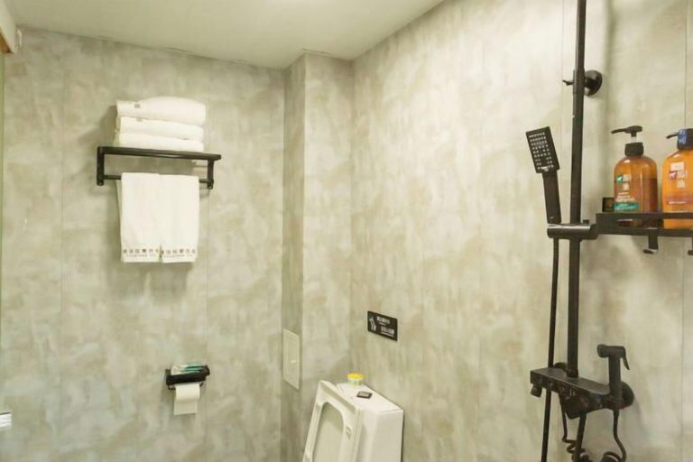 Bathroom 4, Snowlake-Inn, Dêqên Tibetan