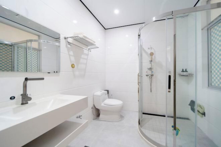 Bathroom 4, Ease Hotel Weizhou Island, Putian
