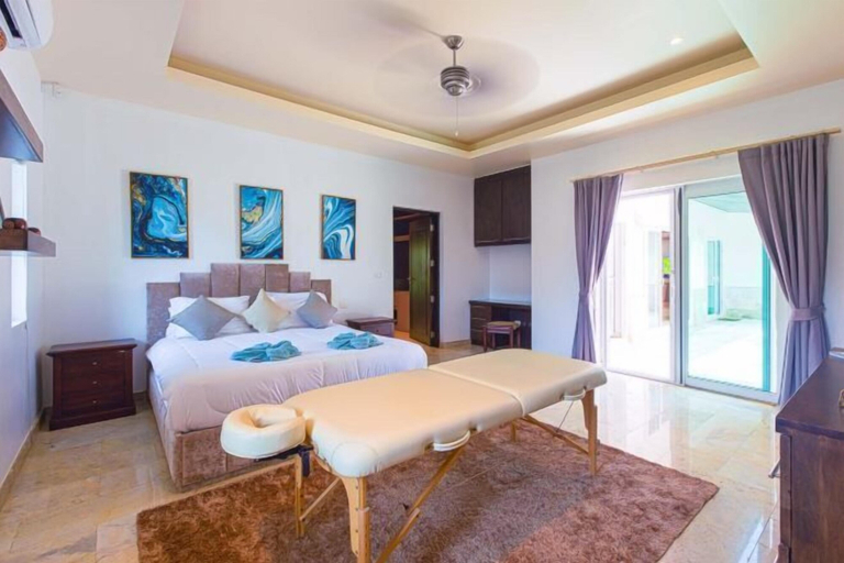 Bedroom 3, 6 Bedroom Luxury Villa on Golf Course (PH125), Cha-Am
