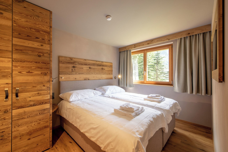 Bedroom 2, SWISSPEAK Resorts by Pierre & Vacances Premium Zinal, Sierre