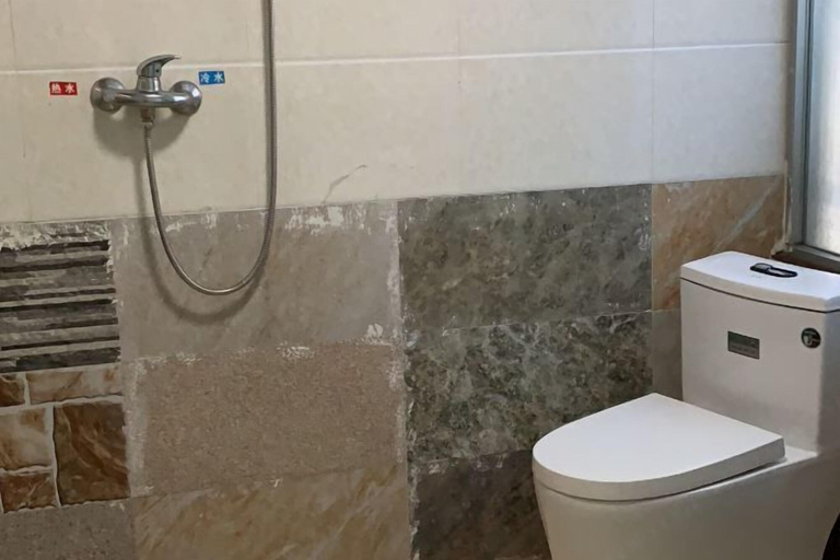Bathroom, Xinfuhua Business Hotel, Jiangmen