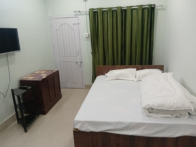 Room 5, Mayra Lodge, Kamrup Metropolitan