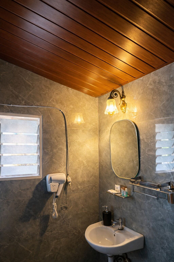 Bathroom 2, Sierra Vista Resort, Nashik