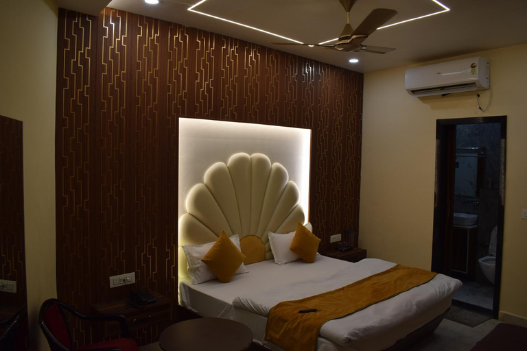5, Hotel Brij Inn, Mathura