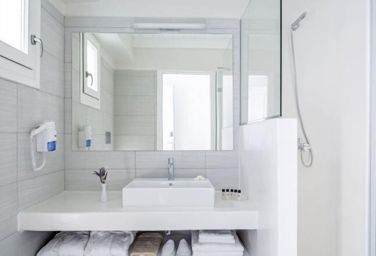 Bathroom 5, Archipelagos Hotel - Small Luxury Hotels of the World, South Aegean